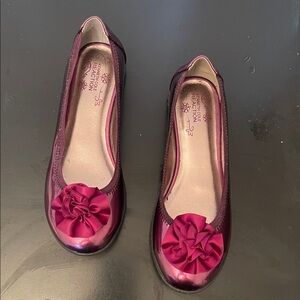 Kenneth Cole Reaction Flower Embellished Shoes